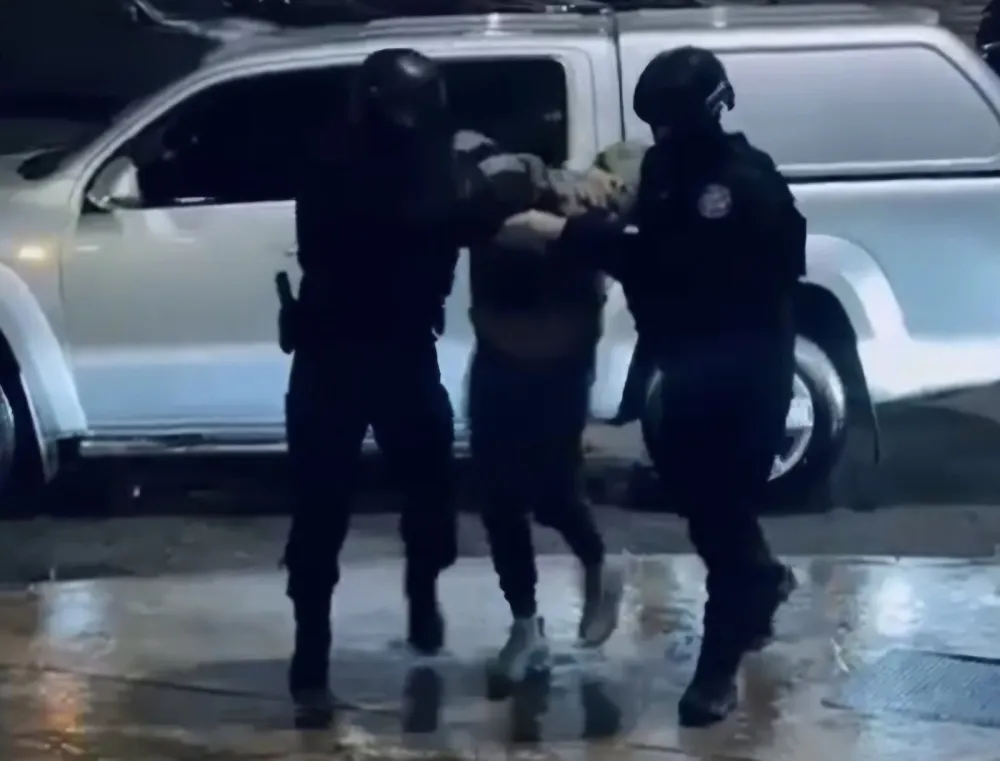 Budvanin ubijen blizu crkve, policija prona&scaron;la 11 čaura