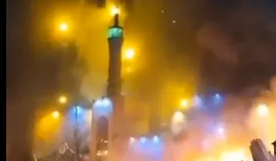 Eskalirali protesti u Iranu: Nasilni demonstranti zapalili džamiju u Teheranu