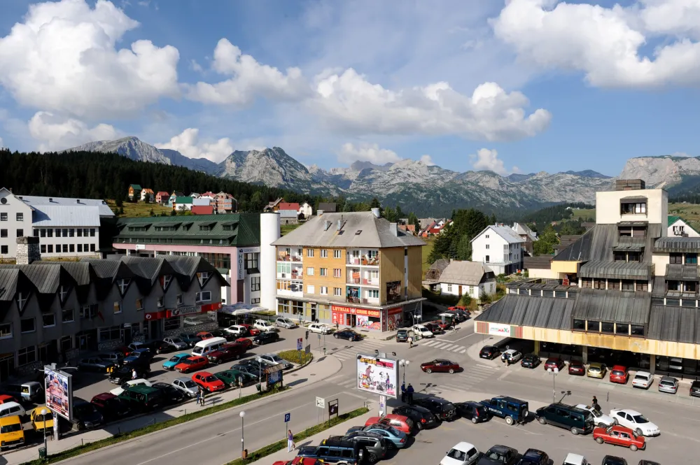 Ljulja se vlast na Žabljaku?