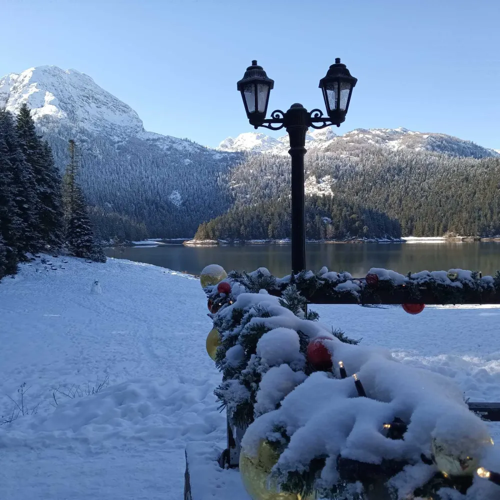 Na Žabljaku izmjereno pola metra snijega