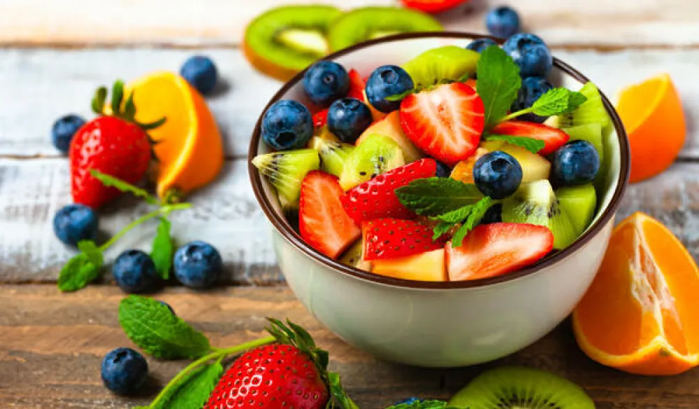 Zimska voćna salata zdrav i ukusan obrok za svako doba dana