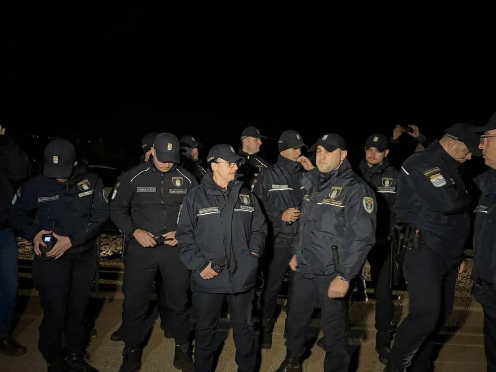 Komunalna policija u Botunu