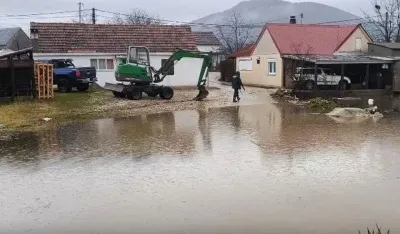 Vatrogasci-spasioci u Nik&scaron;iću imali do 30 intervencija dnevno, pomagali i susjednim op&scaron;tinama