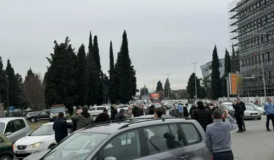 Blokiran kružni tok na Zabjelu