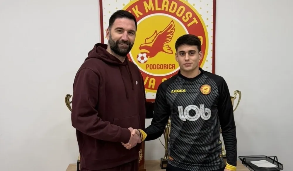 Radanović u dru&scaron;tvu sportskog direktora Bogdana Milića