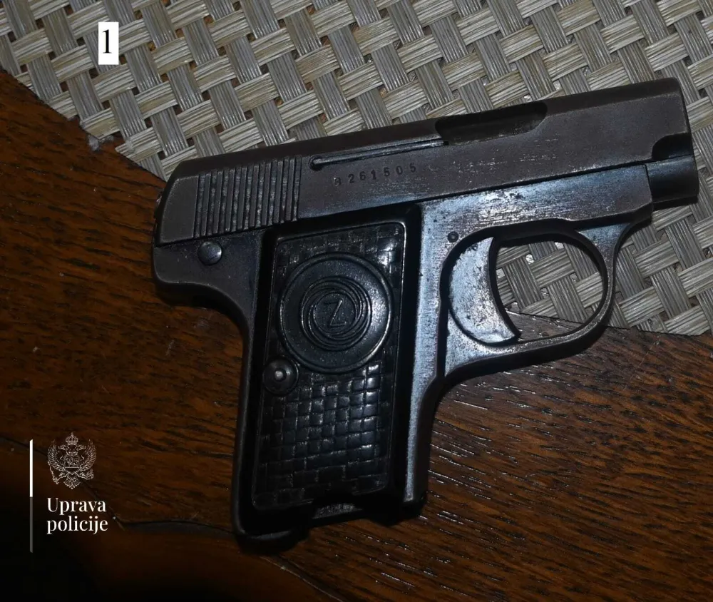 UP: Nik&scaron;ićanin uhap&scaron;en zbog nasilja u porodici, pronađen i oduzet pi&scaron;tolj