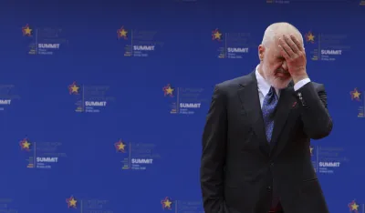 Ramine &scaron;ale sa Spajićem: Crna Gora ima 50 miliona stanovnika, a Podgorica je "novi Brisel"