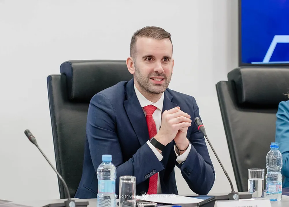 Spajić: Powerchina konzorcijum izvođač za dionicu auto-puta Mate&scaron;evo&ndash;Andrijevica