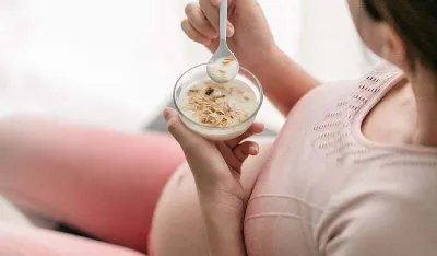 Evo koje namirnice biste trebali izbjegavati, a koje konzumirati tokom trudnoće