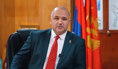 Pokrenut prekr&scaron;ajni postupak protiv Vrane&scaron;a zbog vrijeđanja Tadić Mijović