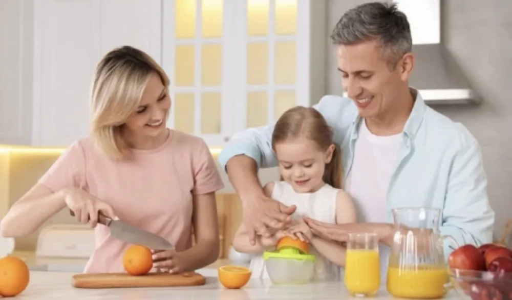 Ča&scaron;a dnevno može biti veoma korisna: Svojstva soka od pomorandže koja će vas iznenaditi