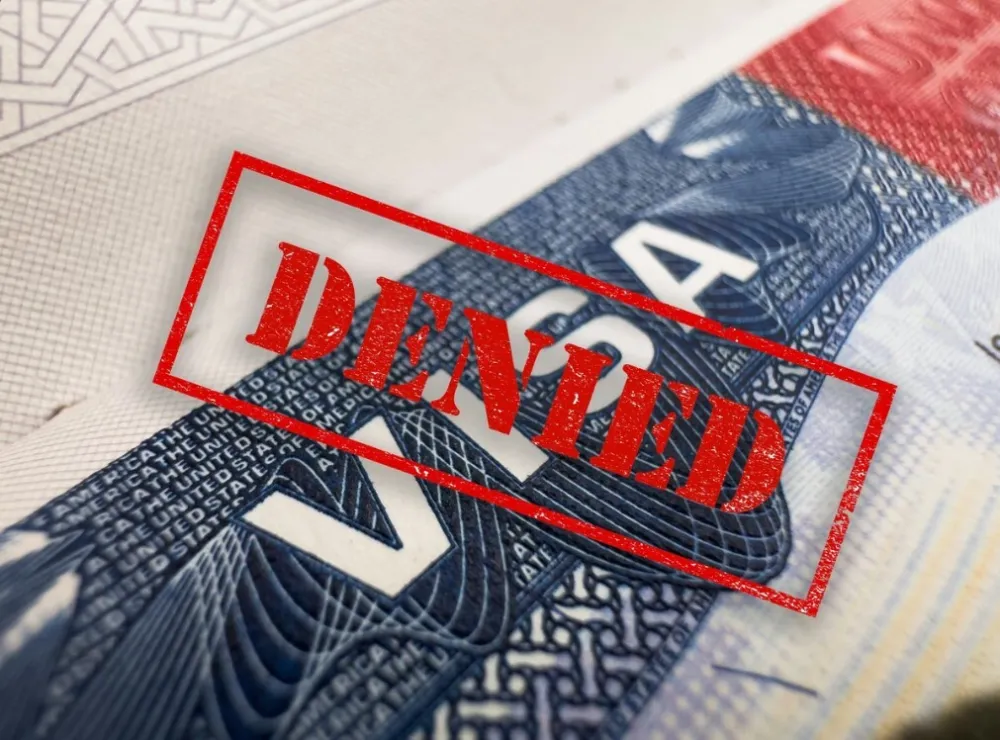 Pet stvari koje treba da znate o suspenziji viza za SAD