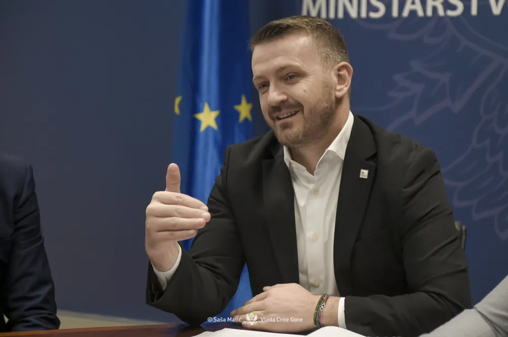 Dukaj: Građani traže&nbsp;veću odgovornost vlasti i lokalnu samoupravu u kojoj oni odlučuju