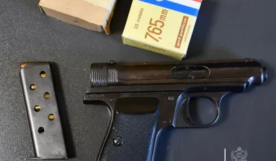 Herceg Novi: Nađeno oružje, tablete i marihuna, procesurana jedna osoba