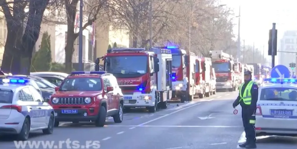 Gori zgrada Specijalnog suda u Beogradu, svi hitno evakuisani