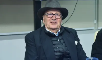 Poetski hroničar srpskog nacionalnog udesa i slave