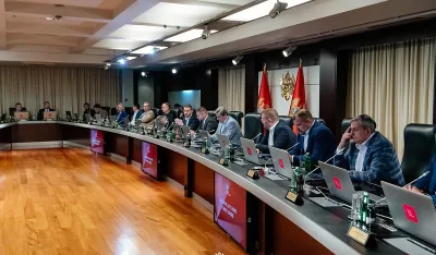 Na sporne ugovore o djelu centralna administracija u decembru dala 3,6 miliona