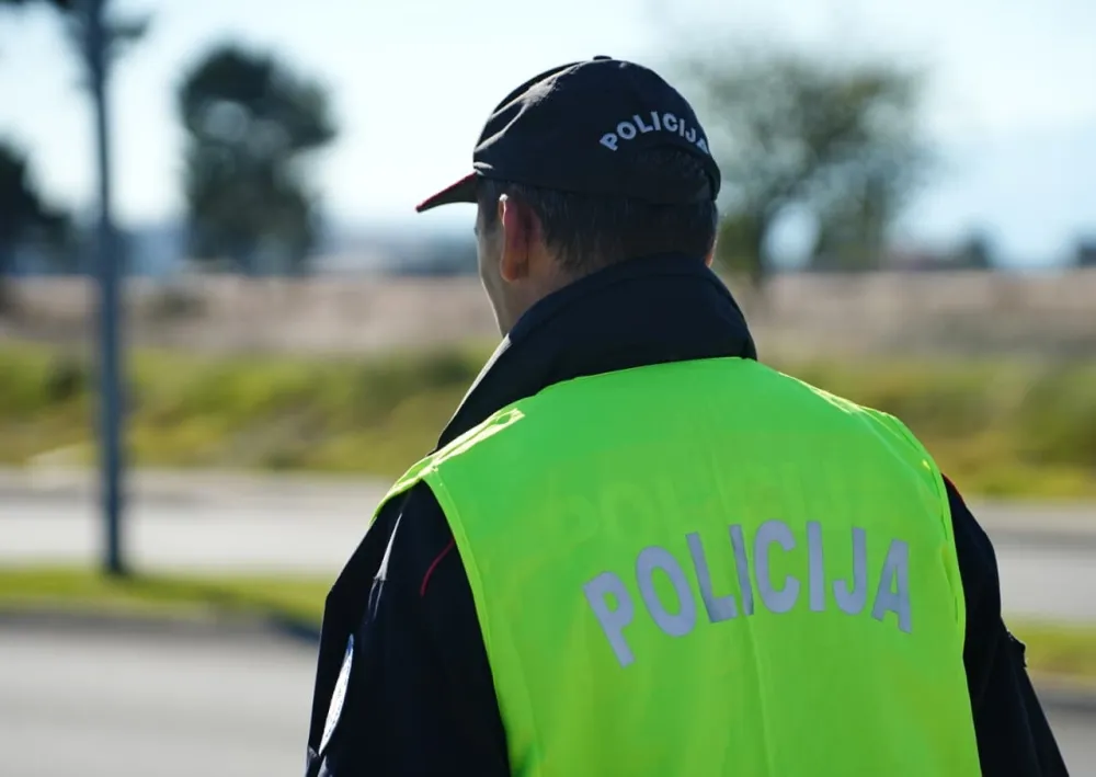 Tivat: Uhap&scaron;en ruski državljanin kod kojeg su pronađeni kokain i marihuana