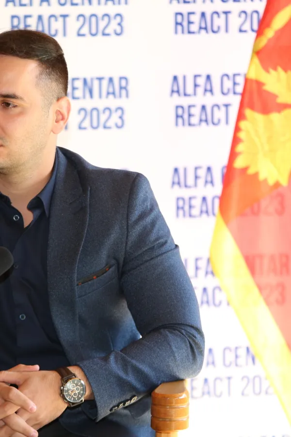 Perović: Vanredni izbori bi usporili evropski put