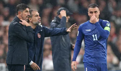 Veljko Paunović na meču sa Engleskom