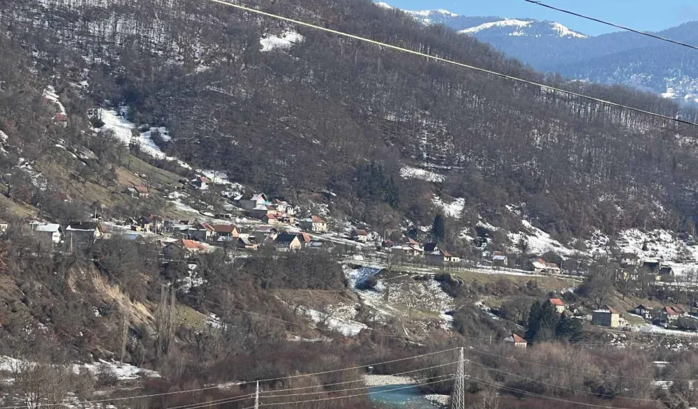 Tri decenije čekaju da voda poteče sa izgrađenog vodovoda