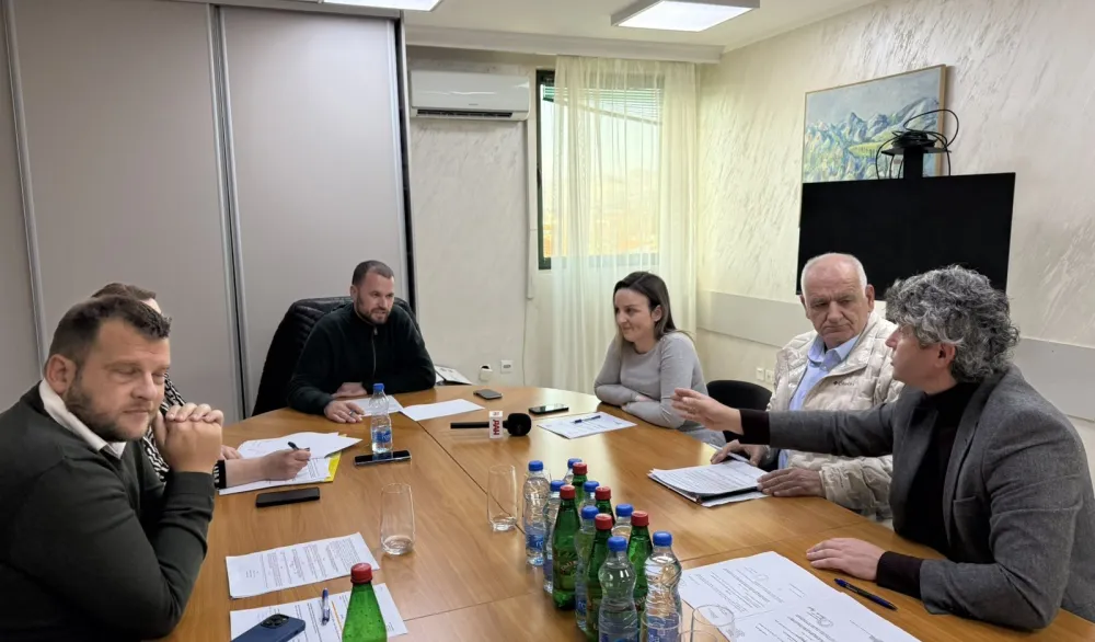 Odbor za dru&scaron;tvene djelatnosti SO Zeta izglasao zabranu gradnje kolektora: Svi "za" iako su pogre&scaron;no citirani zakoni