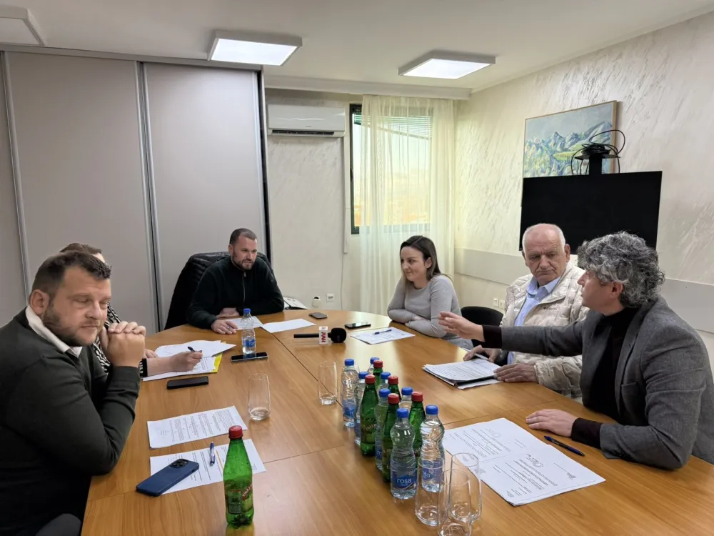 Odbor za dru&scaron;tvene djelatnosti SO Zeta izglasao zabranu gradnje kolektora: Svi "za" iako su pogre&scaron;no citirani zakoni