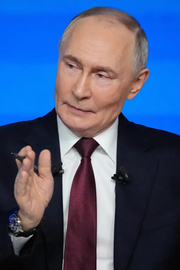 Putin: Rusiju ne zanima tema Grenland i SAD, ali imamo iskustvo Aljaske