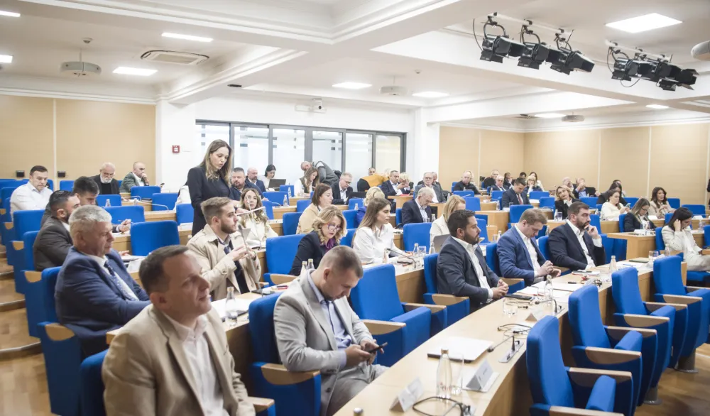 Rekordan budžet Glavnog grada: Partije će podijeliti 790.550 eura