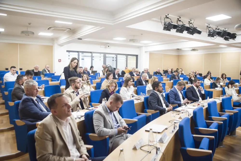 Rekordan budžet Glavnog grada: Partije će podijeliti 790.550 eura