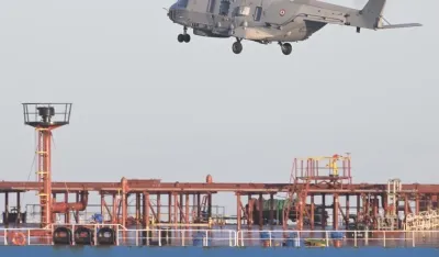 Makron: Francuska mornarica zaplijenila tanker iz Rusije