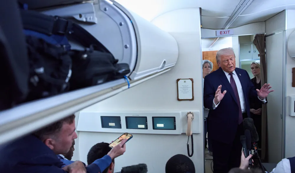 Tramp: Velika flota SAD kreće se ka Iranu, posmatramo ih vrlo pažljivo