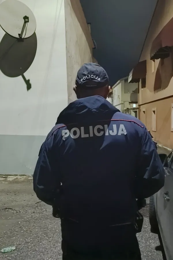 Rasvijetljeno vi&scaron;e krađa u Tivtu i Kotoru, procesuirano pet osoba