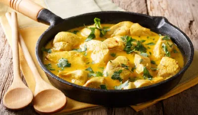 Piletina u sosu od luka