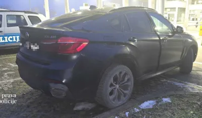 Na GP Dobrakovo oduzet &bdquo;BMW&ldquo; X6, na GP Kula uhap&scaron;en stranac zbog falsifikovane međunarodne vozačke dozvole