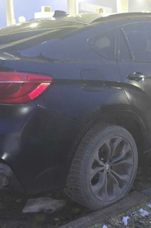 Na GP Dobrakovo oduzet &bdquo;BMW&ldquo; X6, na GP Kula uhap&scaron;en stranac zbog falsifikovane međunarodne vozačke dozvole