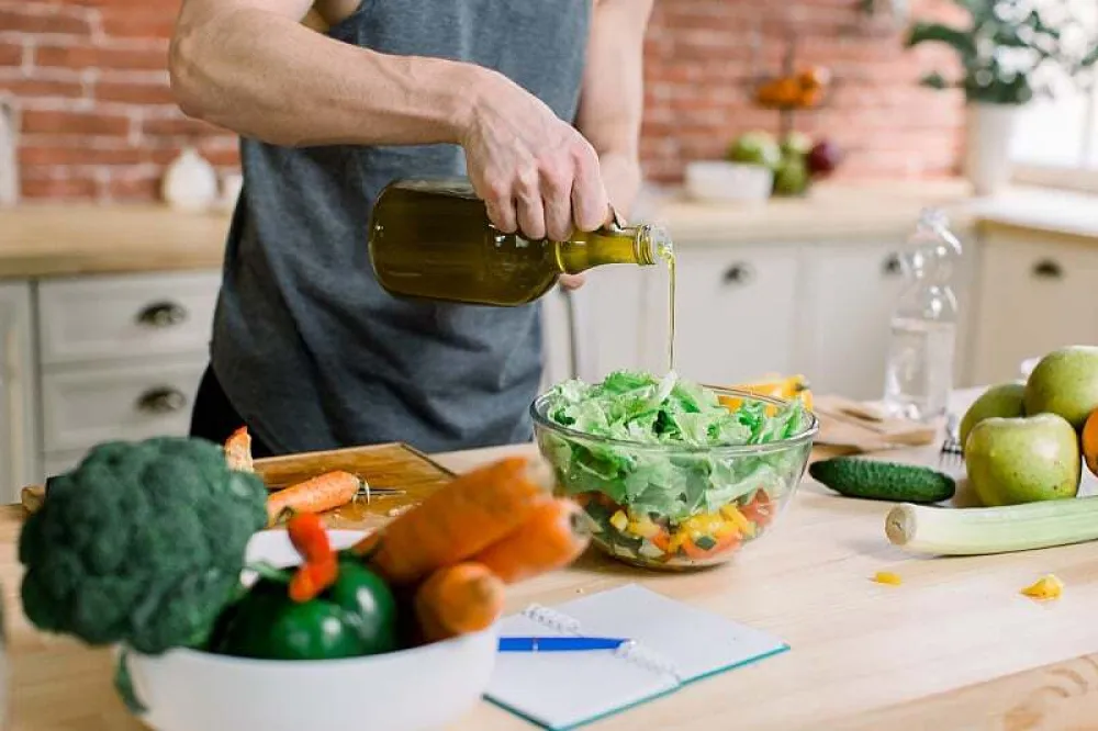 Evo kako maslinovo ulje može pomoći pri gubitku kilograma