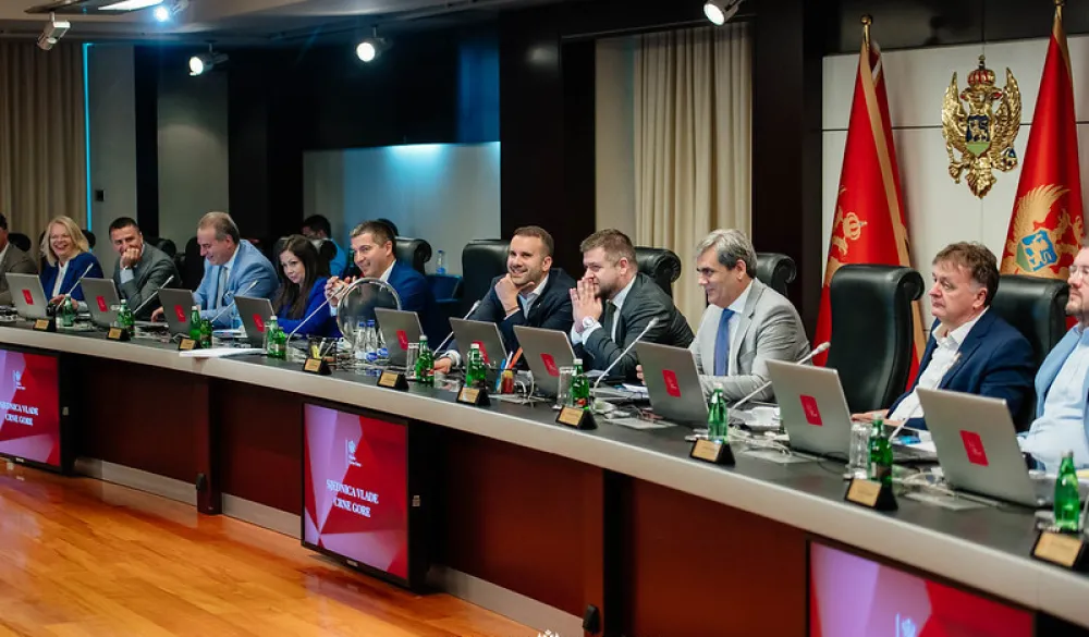 Krajem godine iz vladine rezerve "oti&scaron;lo" 65 miliona