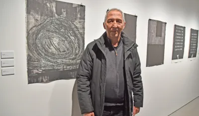 Mirko Toljić: Materijali provociraju grafičku igru kojoj se ne nazire kraj