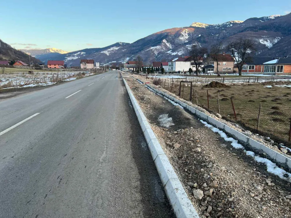 Probijen rok za izgradnju pje&scaron;ačke staze u&nbsp;naselju Dosuđe