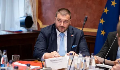 Milo&scaron; Krstović