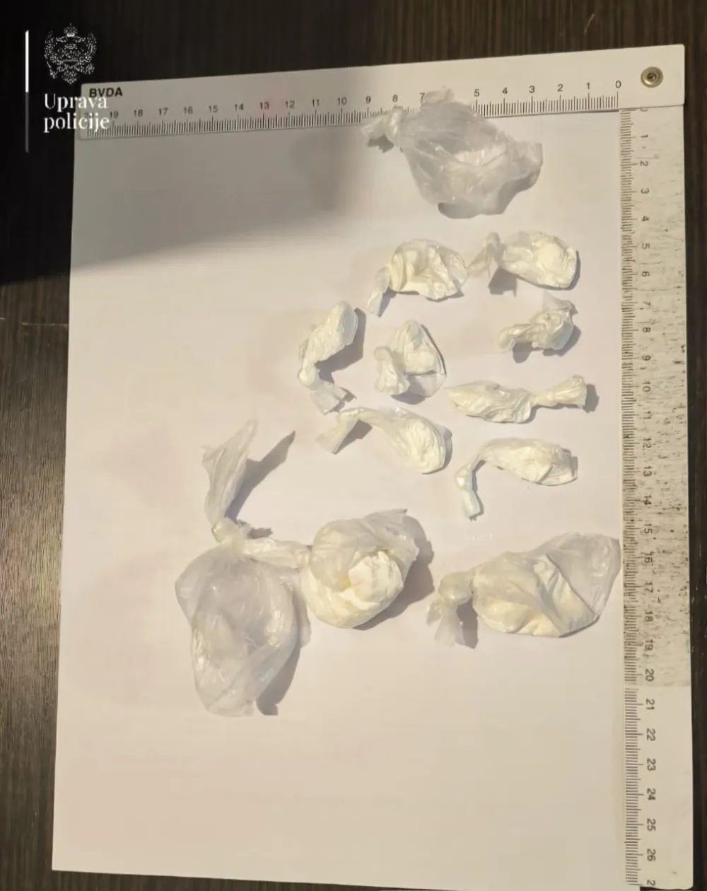 Racije u Podgorici: Pronađeni spid, kokain, marihuana, prekr&scaron;ajno procesuirano pet osoba