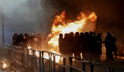 Protesti Demokratske partije u Tirani: 18 uhap&scaron;enih, 11 povrijeđenih policajaca