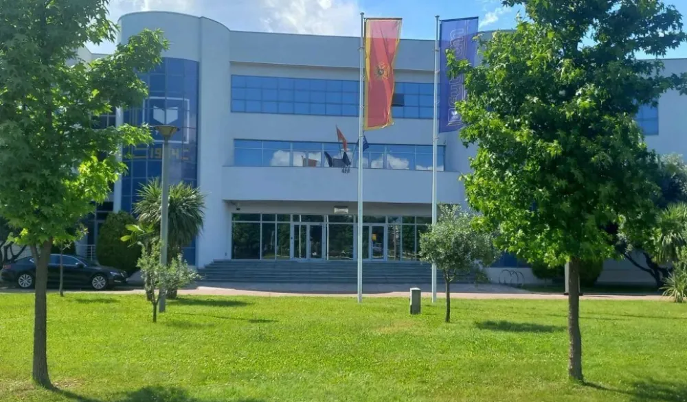 Univerzitet osudio: Zlouopotreba privatnosti nije afera već nasilje