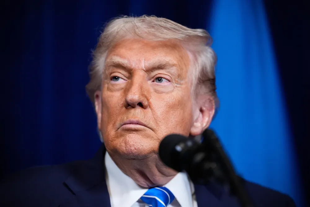 Tramp: Kanada uni&scaron;tava samu sebe