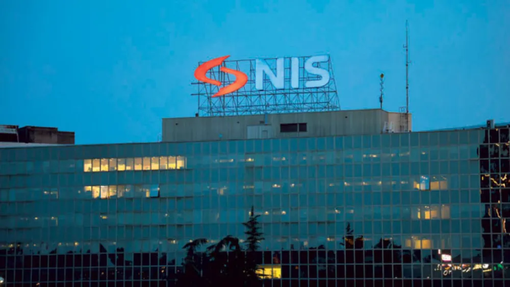 Vučić potvrdio: MOL kupio NIS za milijardu evra