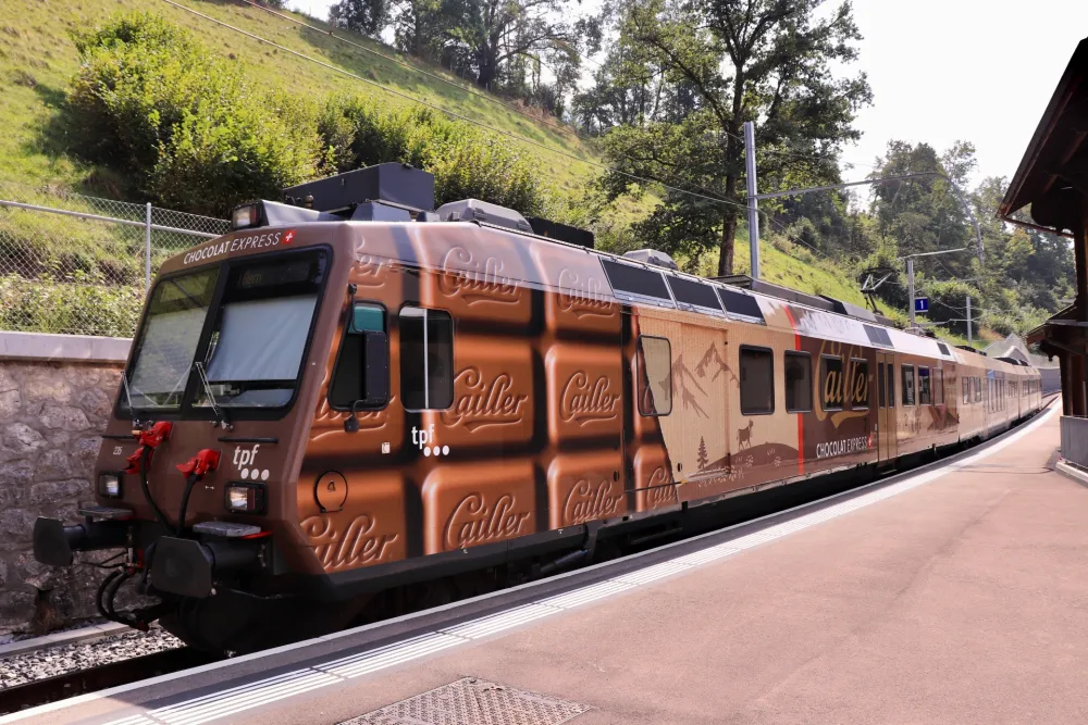 Čokoladni voz u&scaron;ao u Ginisovu knjigu rekorda: 55 metara slatke poslastice