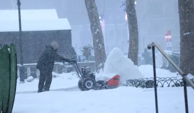 Najmanje 20 osoba preminulo od posljedica sniježne oluje i ledenog talasa u SAD
