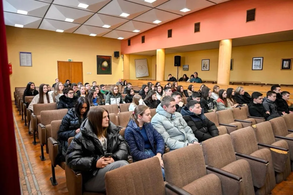 Održana edukativna kampanja "Znanjem i obrazovanjem do zelenije budućnosti"