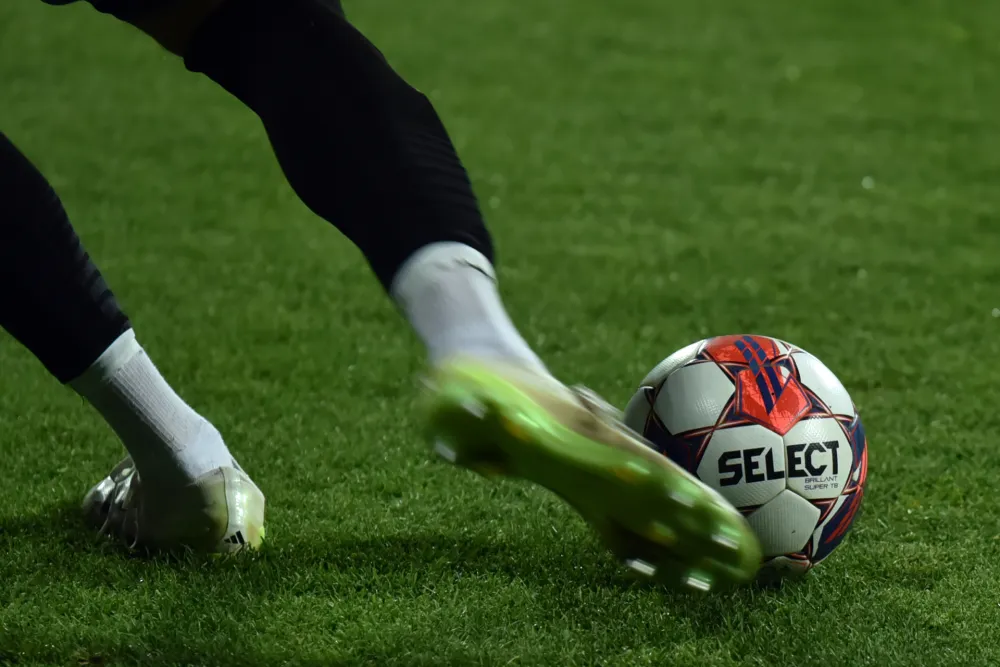 FK Dečić na par dana ustupio stadion jednoj podgoričkoj &scaron;koli fudbala: O daljem kori&scaron;ćenju odlučuje Op&scaron;tina